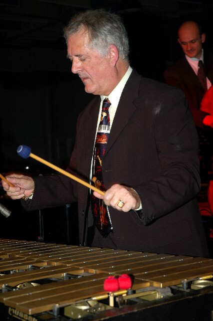 min 2005 11 12 fous swing 074